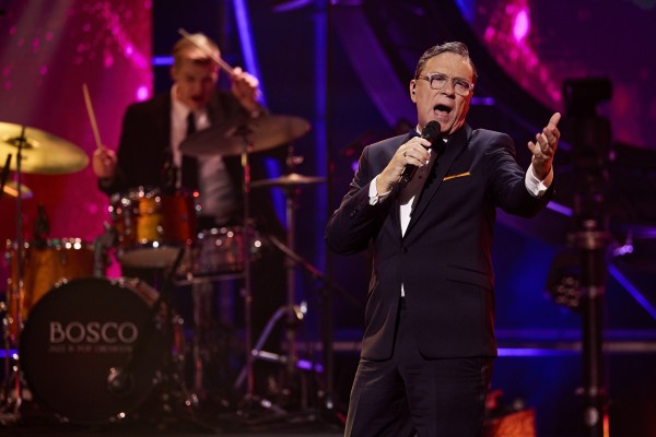 PETER DOUGLAS 03 .jpeg