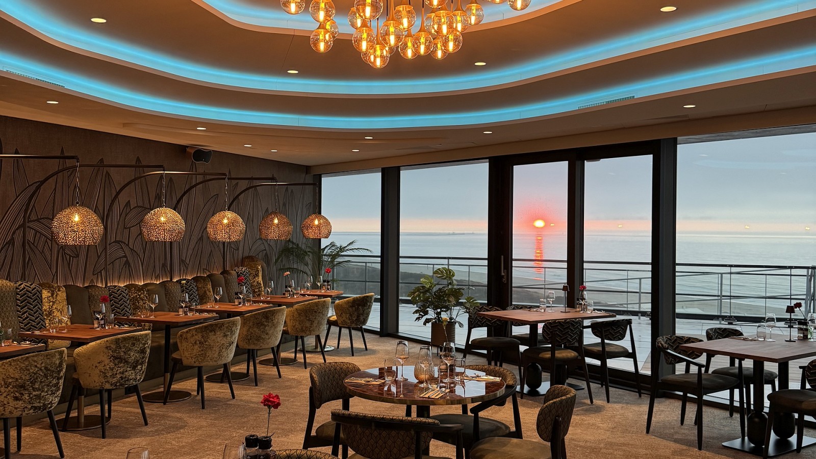 Restaurant_Hoge_Duin_Zeezicht.jpg